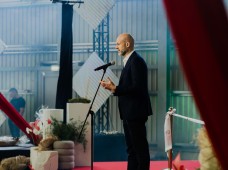 Investējot 10 miljonus eiro, Latvijā atklājam jaunu sēklu ražotni